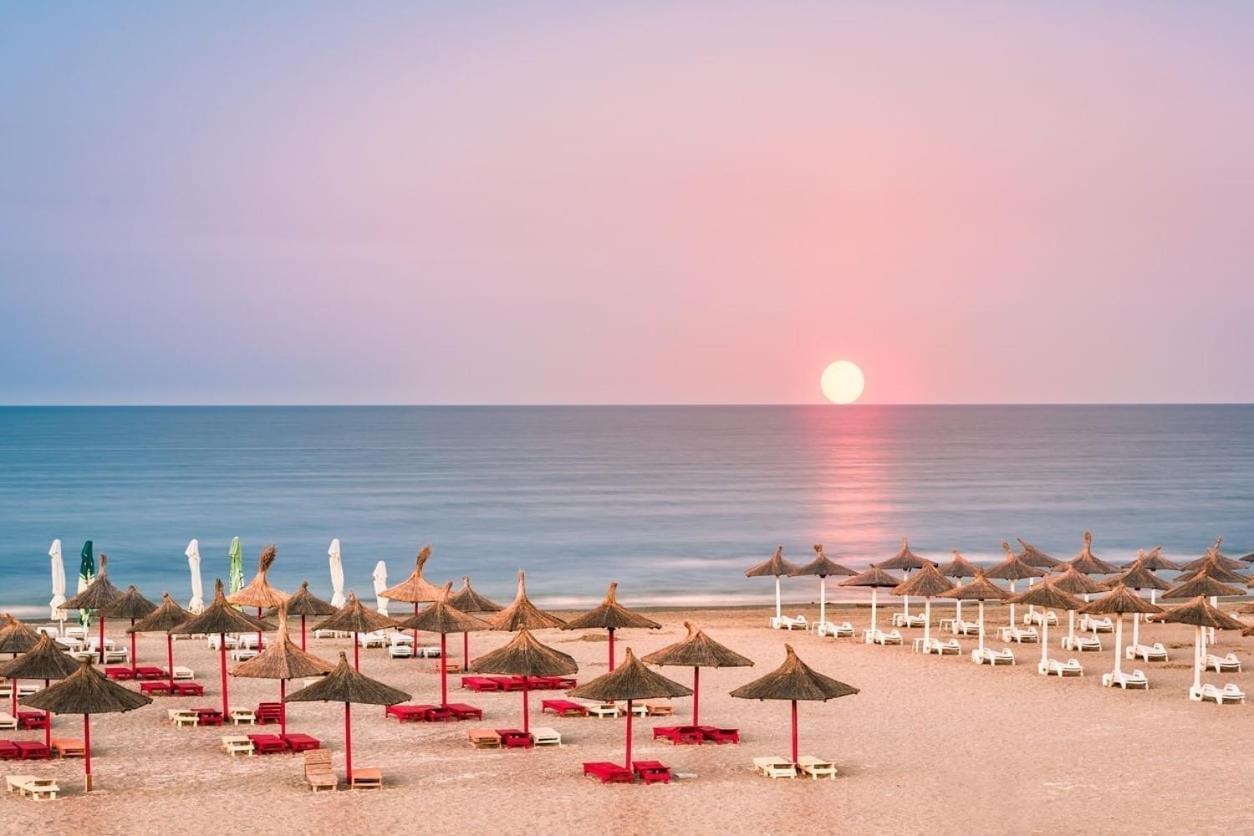 Apartament P&D Apartment Constanta Luaran gambar